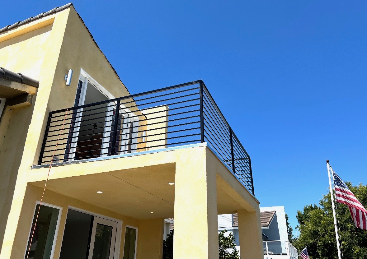 Horizontal Bar Railing