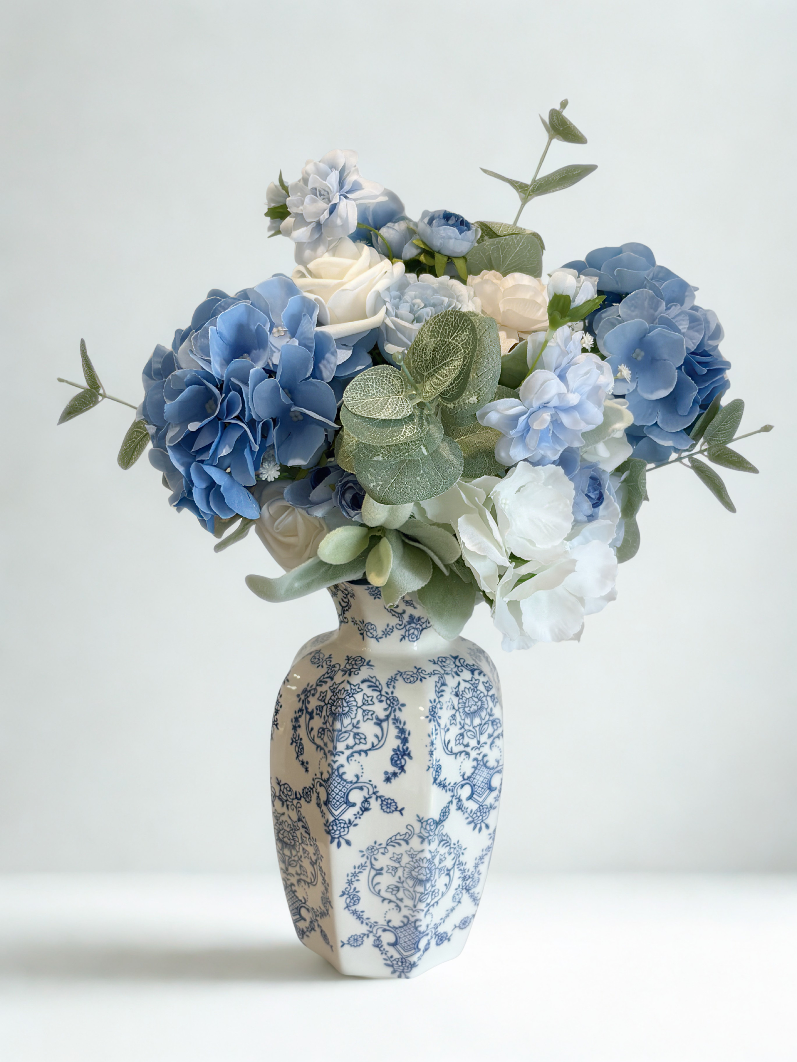Carolyn Collection
