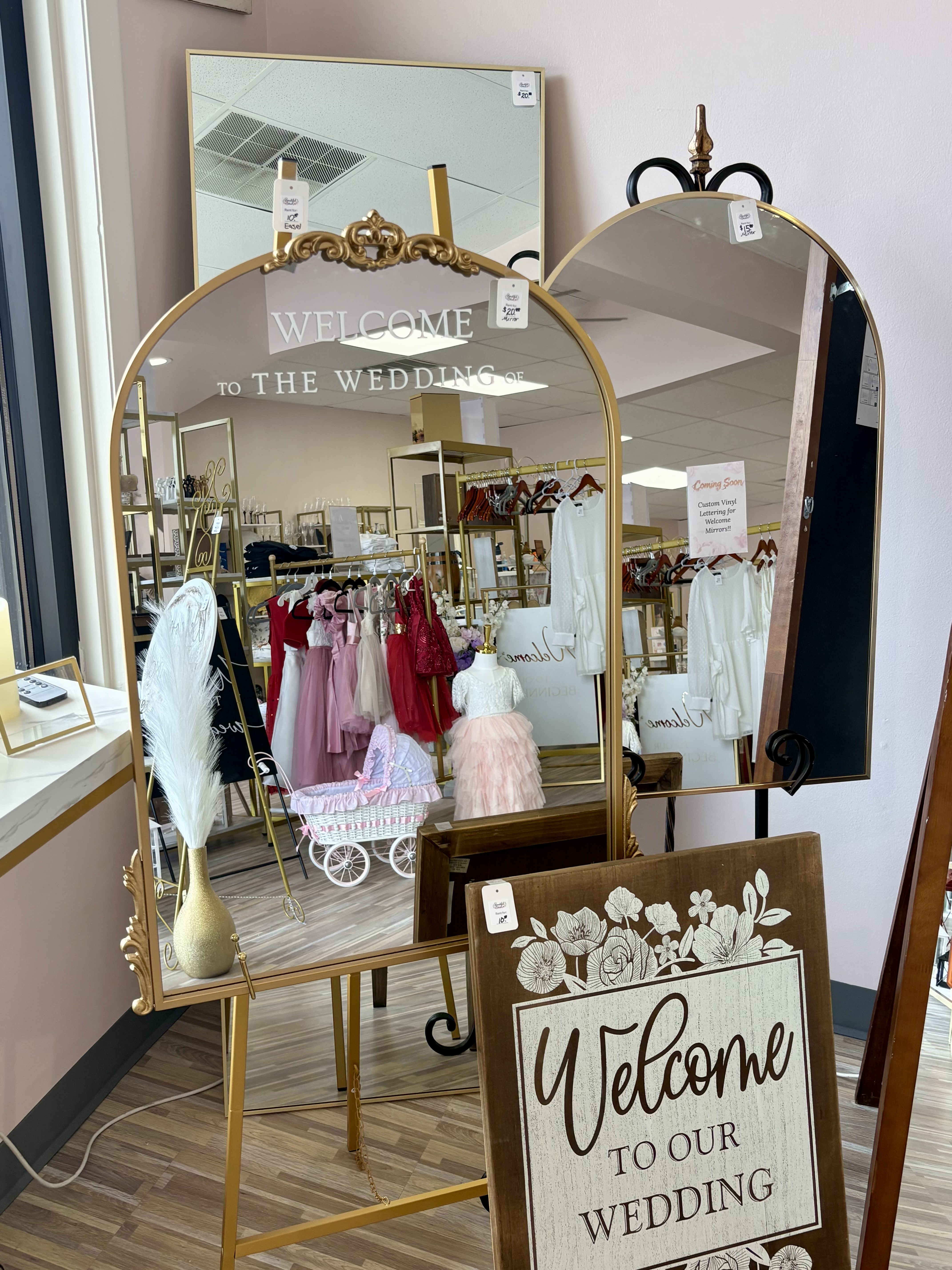 Welcome Mirrors & Signs