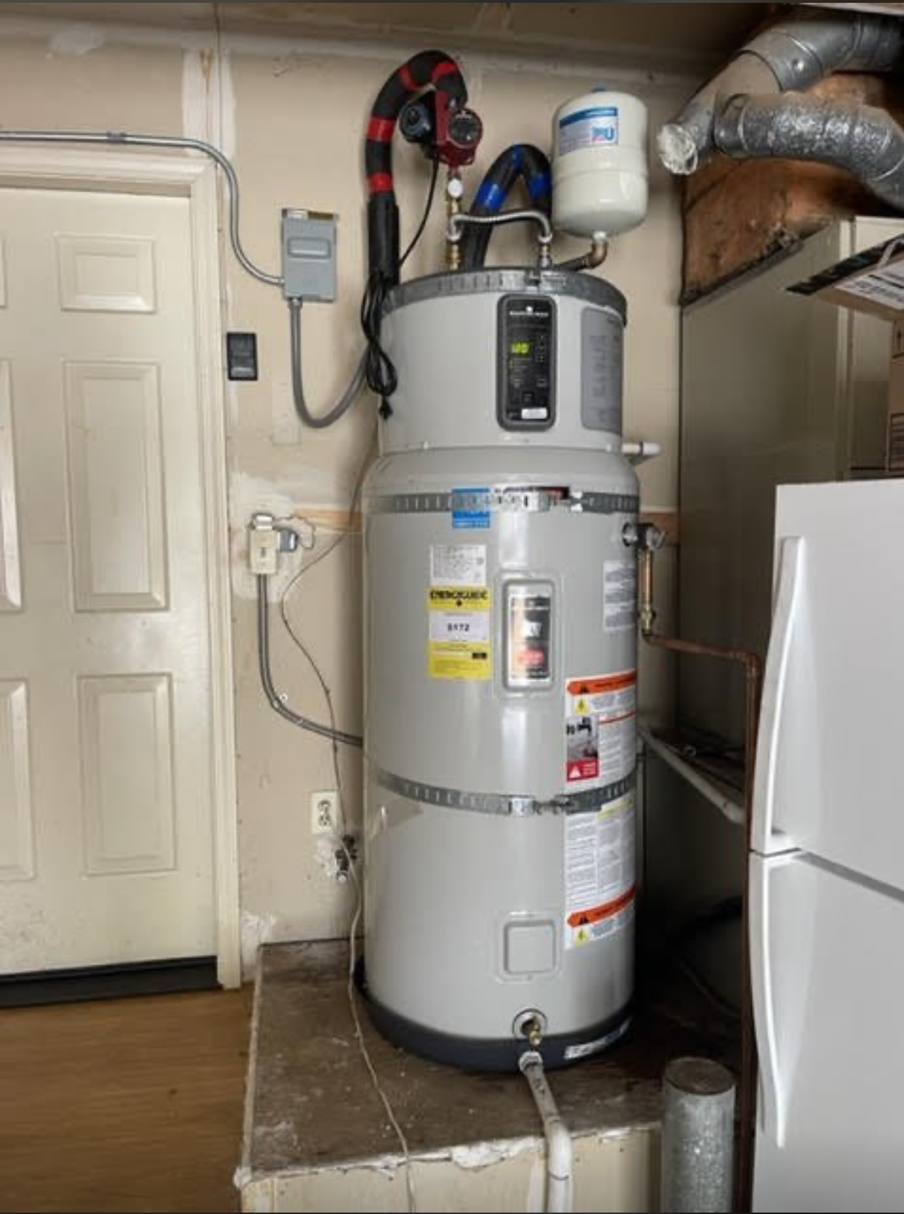 Bradford White AeroTherm Heat Pump Water Heater Garage Setup with Expansion Tank
