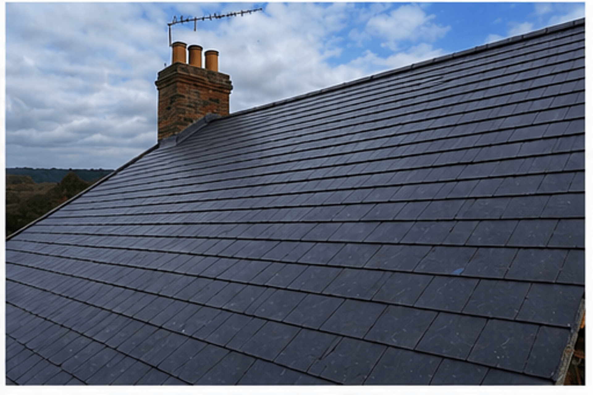 What Does an AI Receptionist Actually Say When a Customer Calls Your Roofing Business?