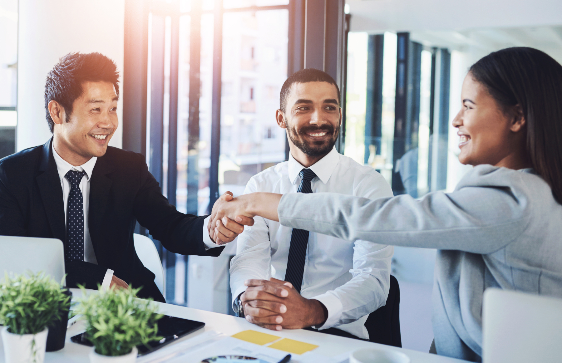 Bail bonds professionals shaking hands and providing trusted assistance in Union, SC