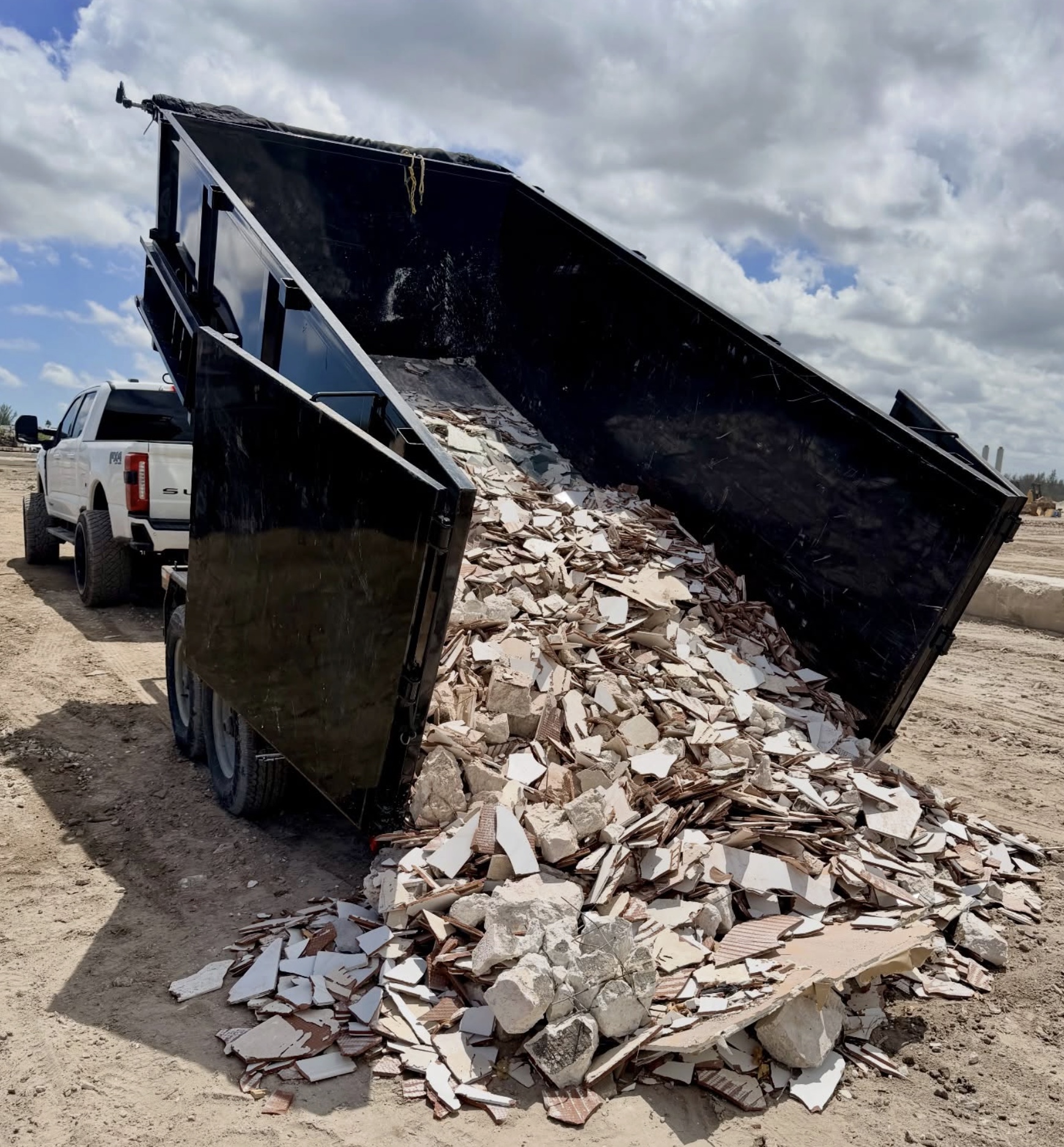 Dump trailer