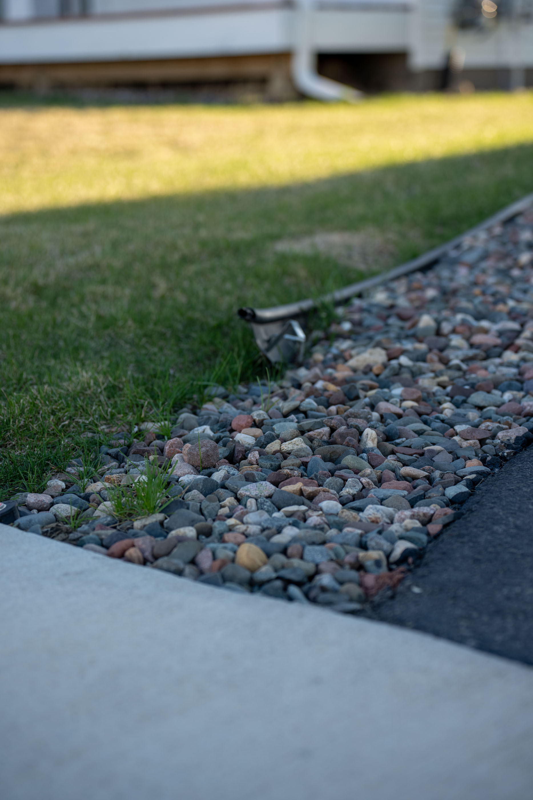 Clean rock bed installation