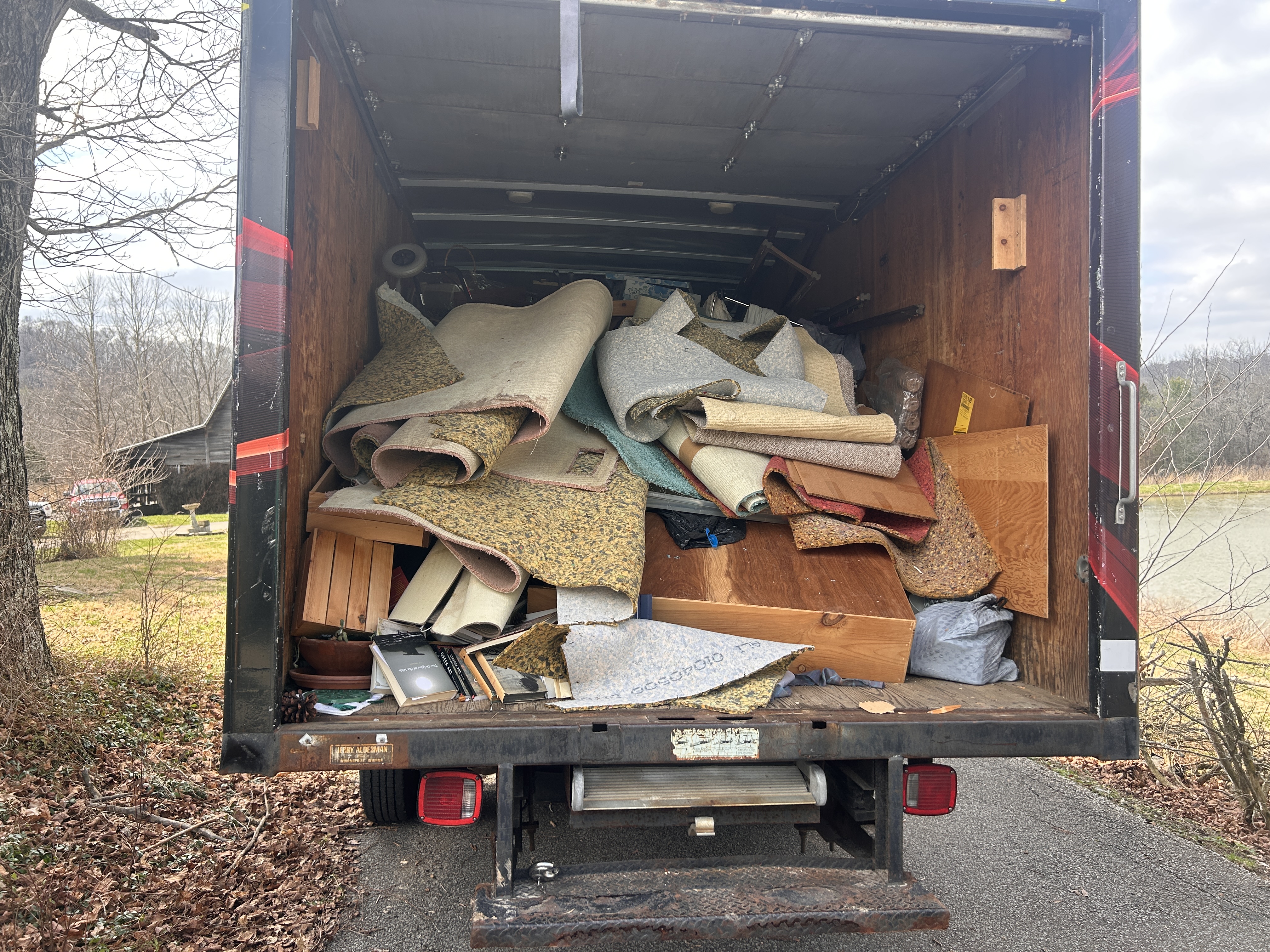 Southern Indiana Junk Removal truck hauling items in Bloomington Indiana