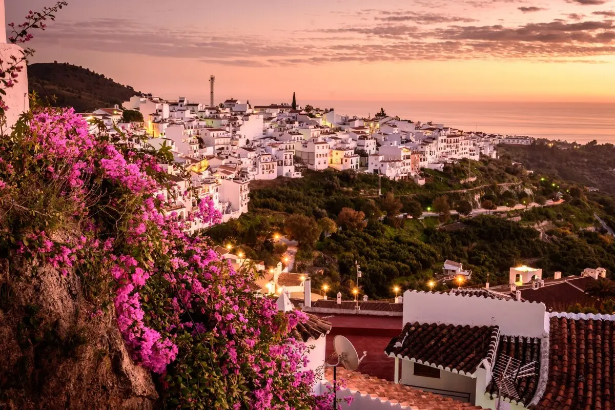 Frigiliana al atardecer