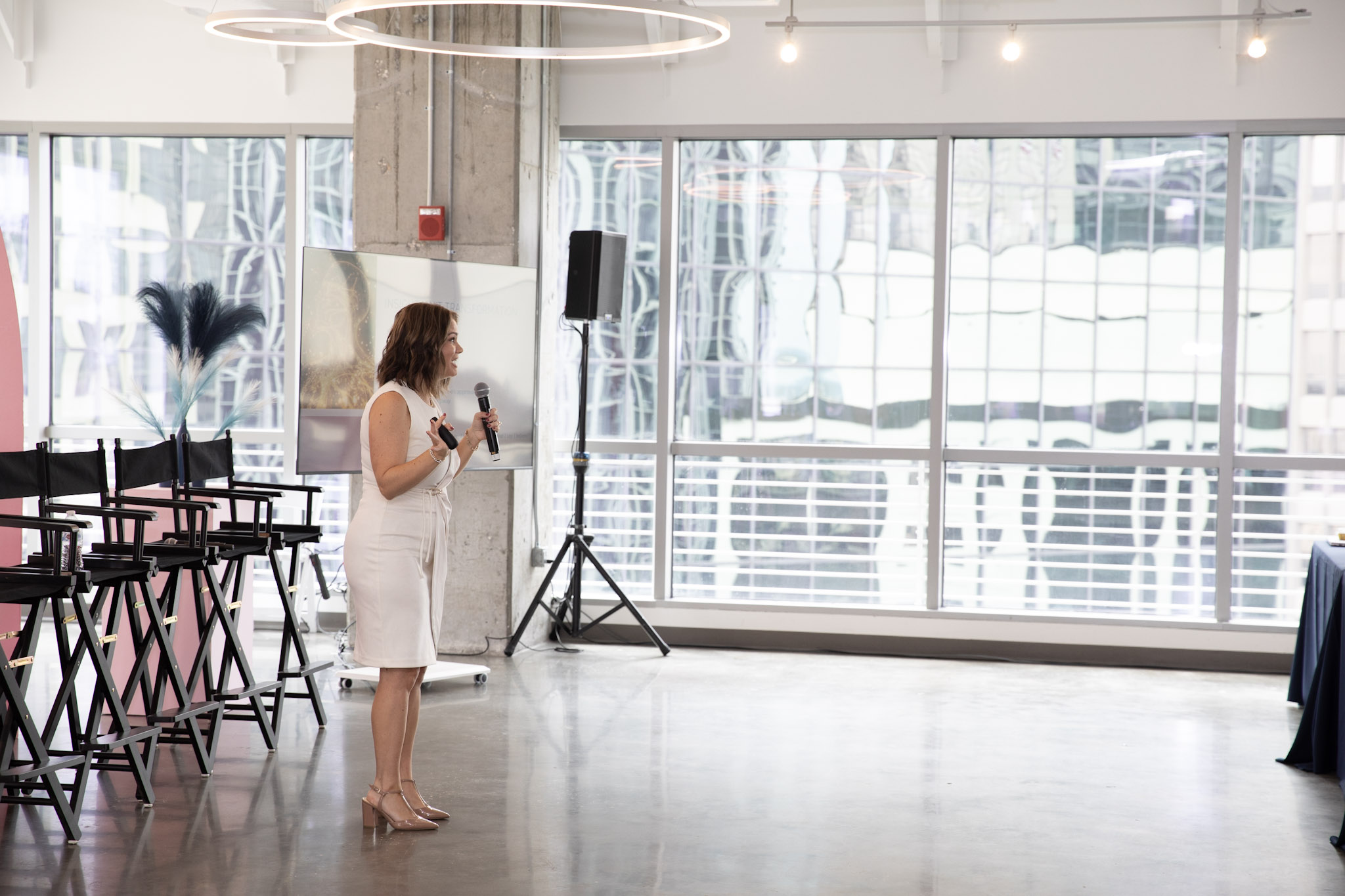 Angela Williams, LCSW, leadership keynote speaker, presenting at an event