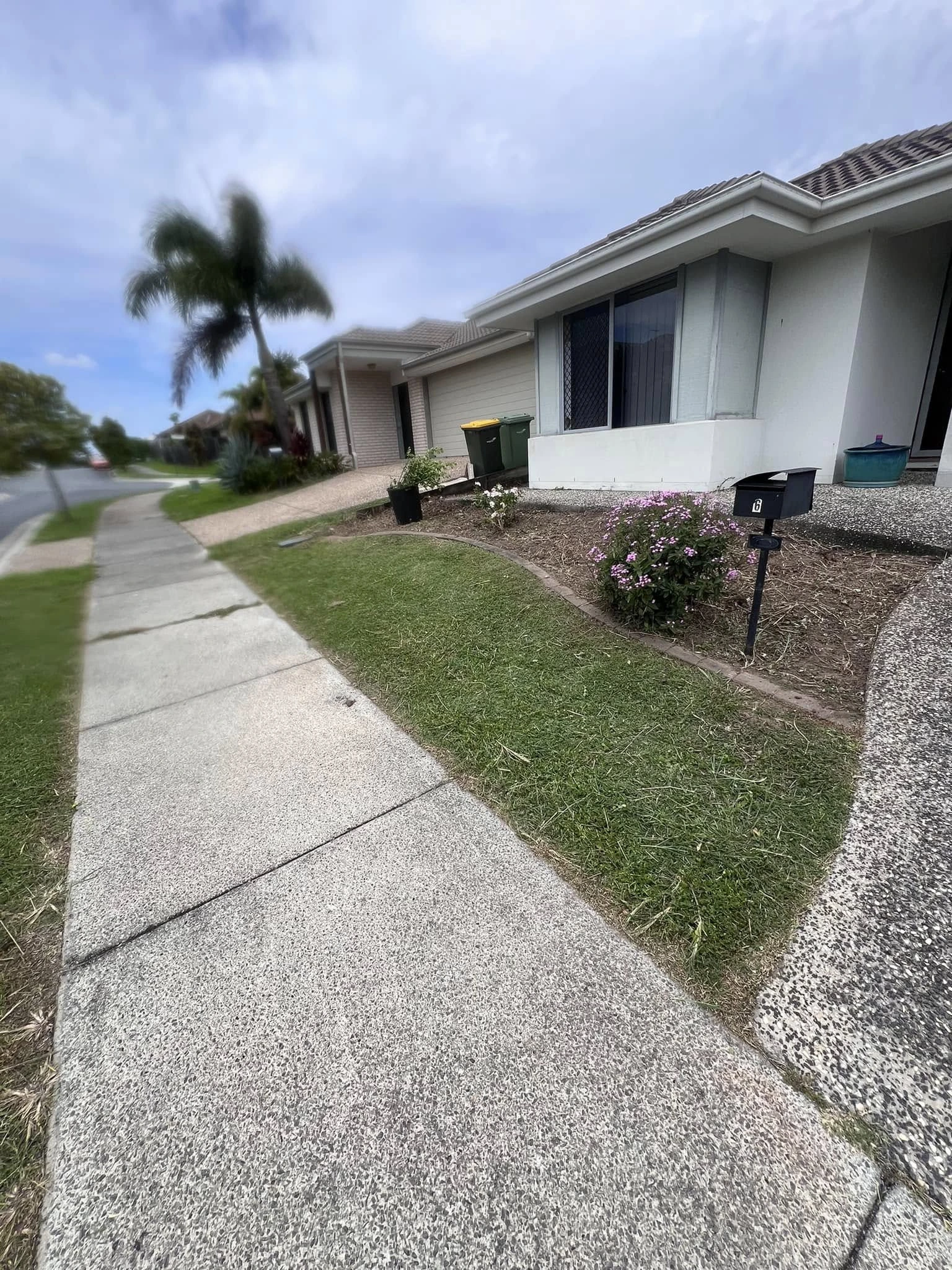 LARGE ACREAGE MOWING