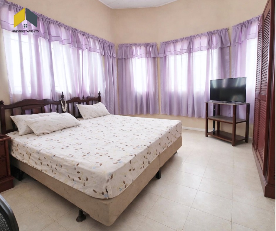 House for Sale – Woodbrook, Port of Spain - Image 2