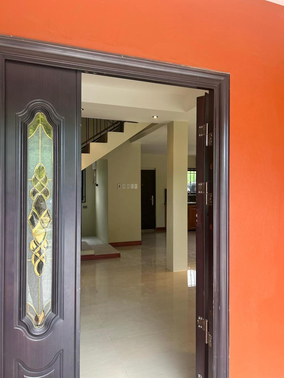 3 Bedroom Townhouse - Image 2