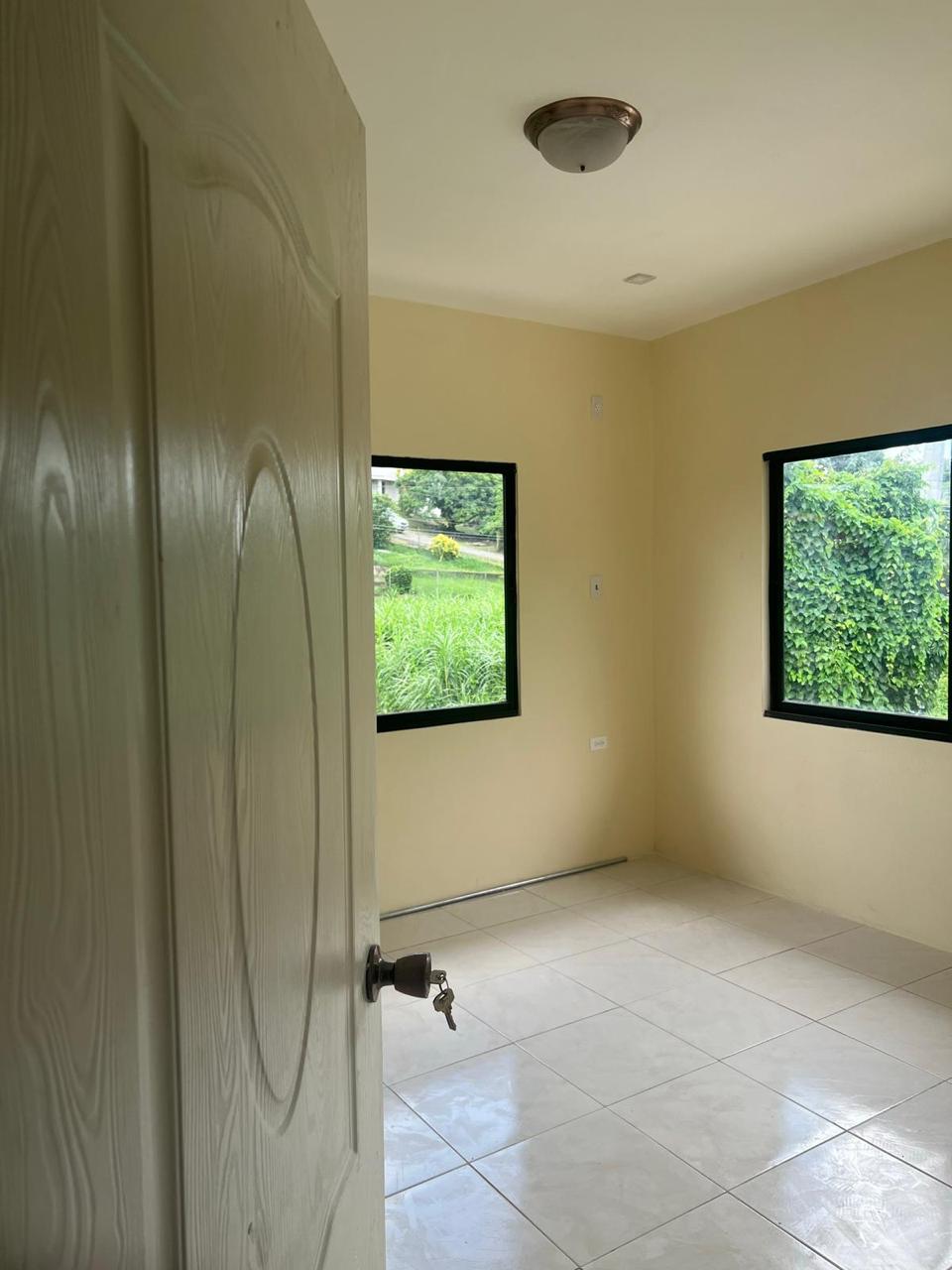 3 Bedroom Townhouse - Image 5