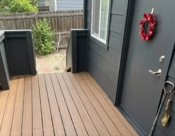 Composite deck landing and entryway project