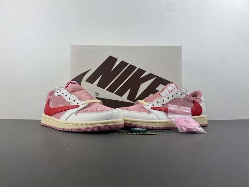 Air Jordan 1 Low 'Travis Scott Pink'