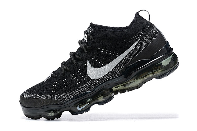 Nike Air VaporMax Flyknit 'Black/Grey'