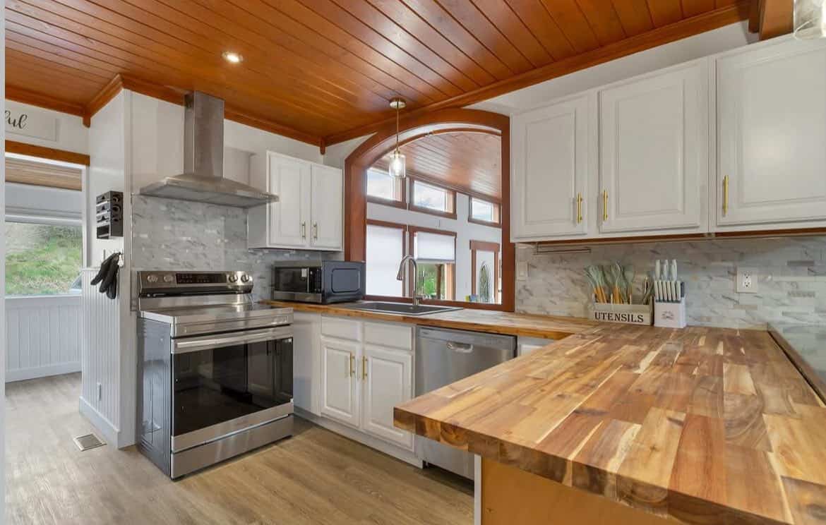 Cleaning gallery image 3