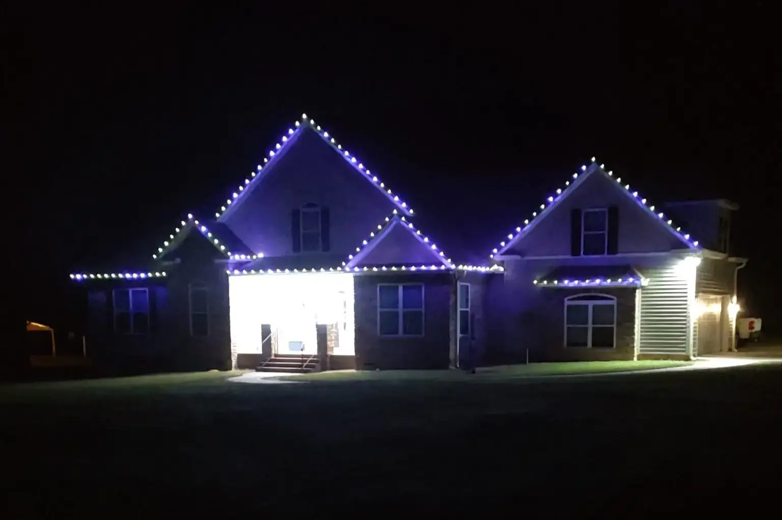 Christmas light installation 3