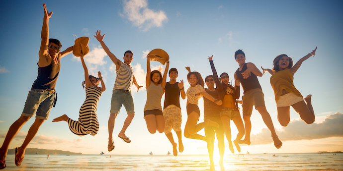 100,000+ Happy Guests & Travelers