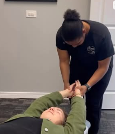 5 Signs You Should See a Chiropractor