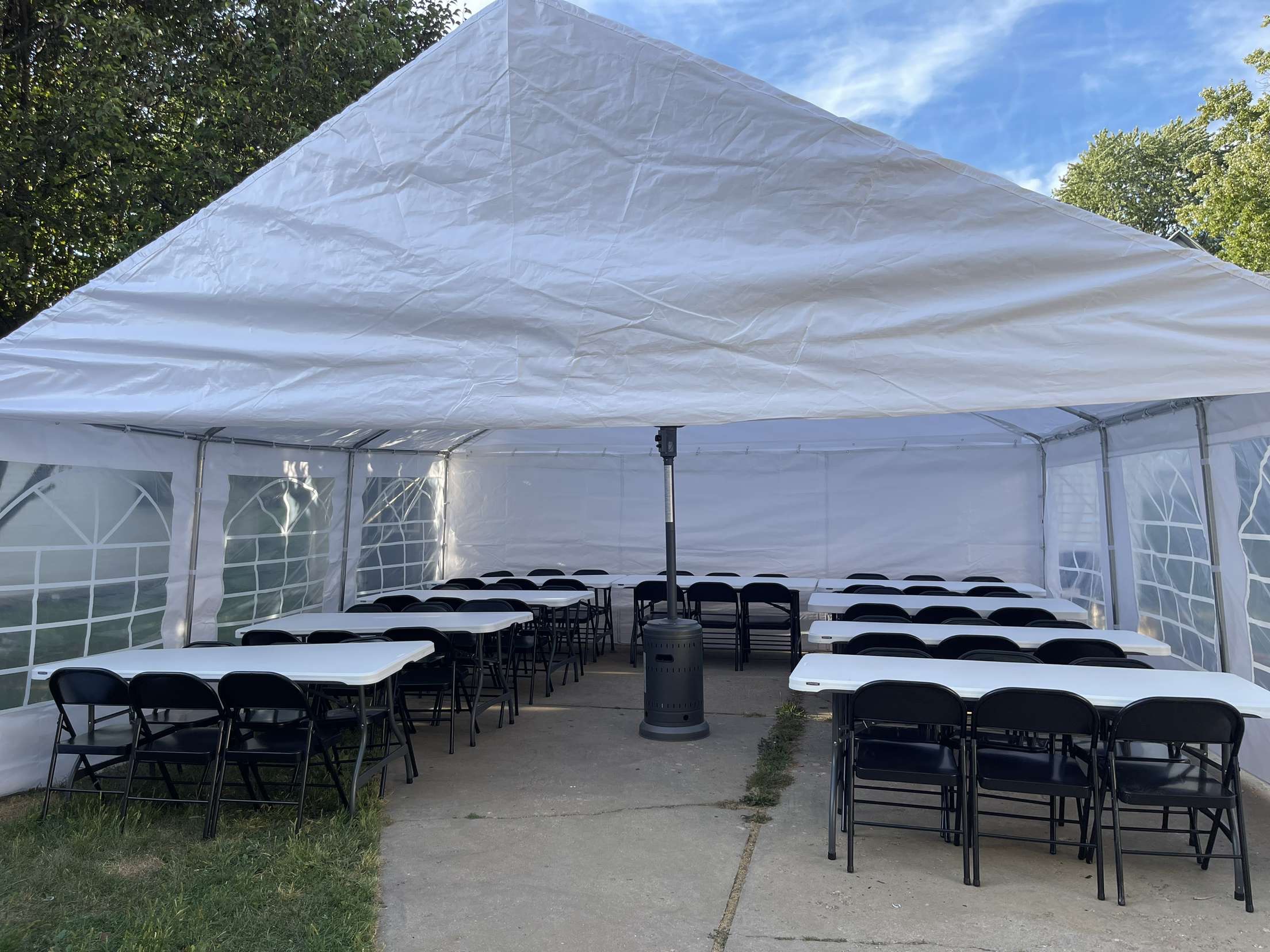 20×20 Frame Tent