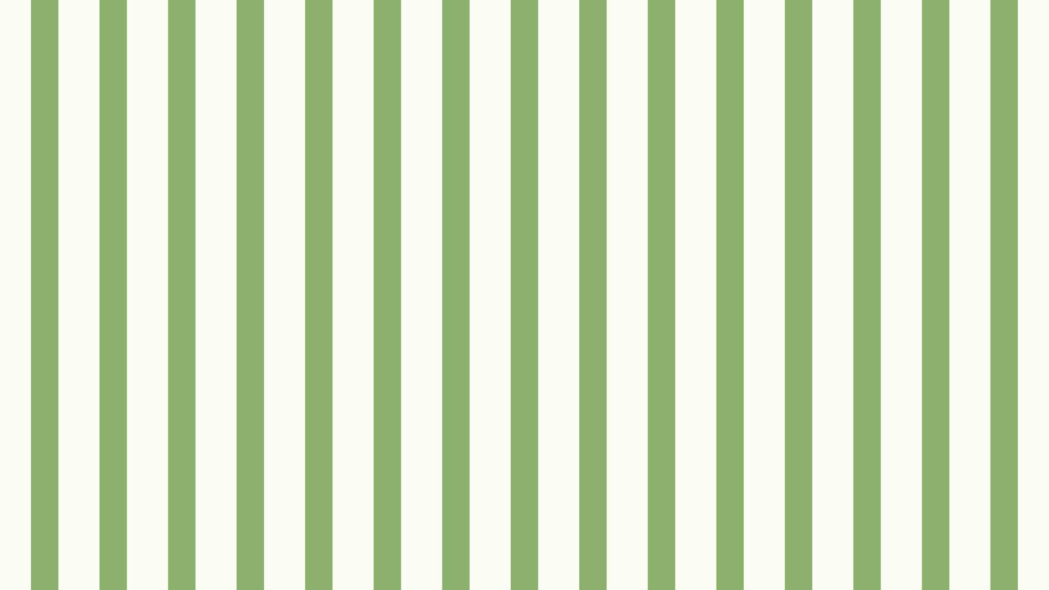 The Preppy Pearl background