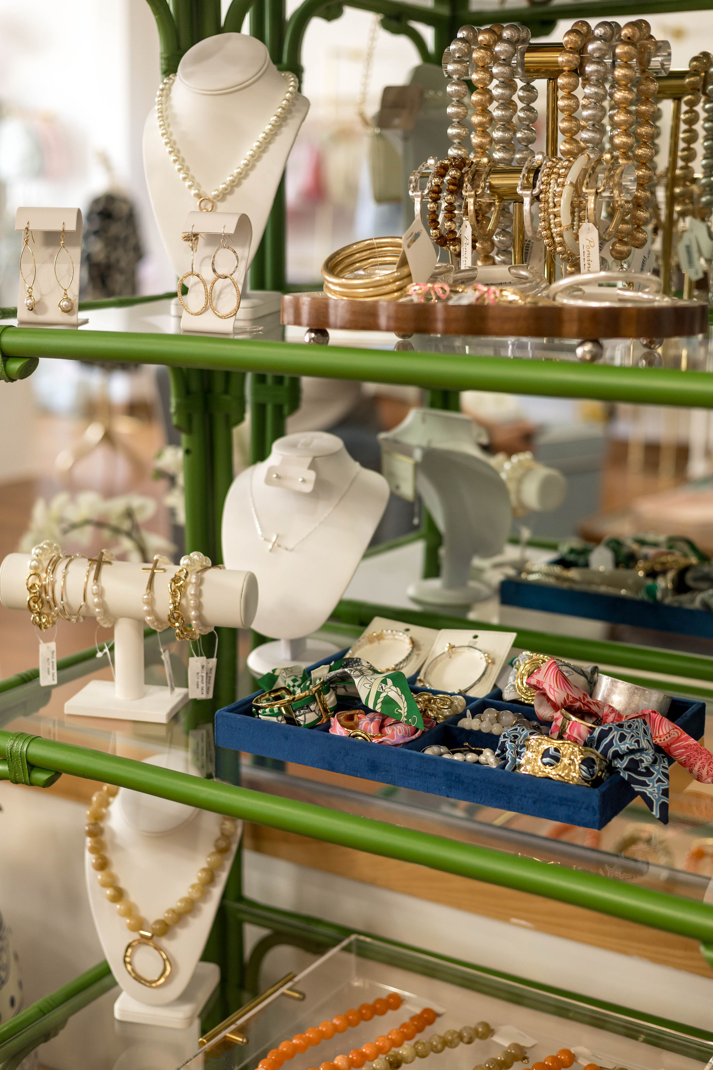 Women's Accessories