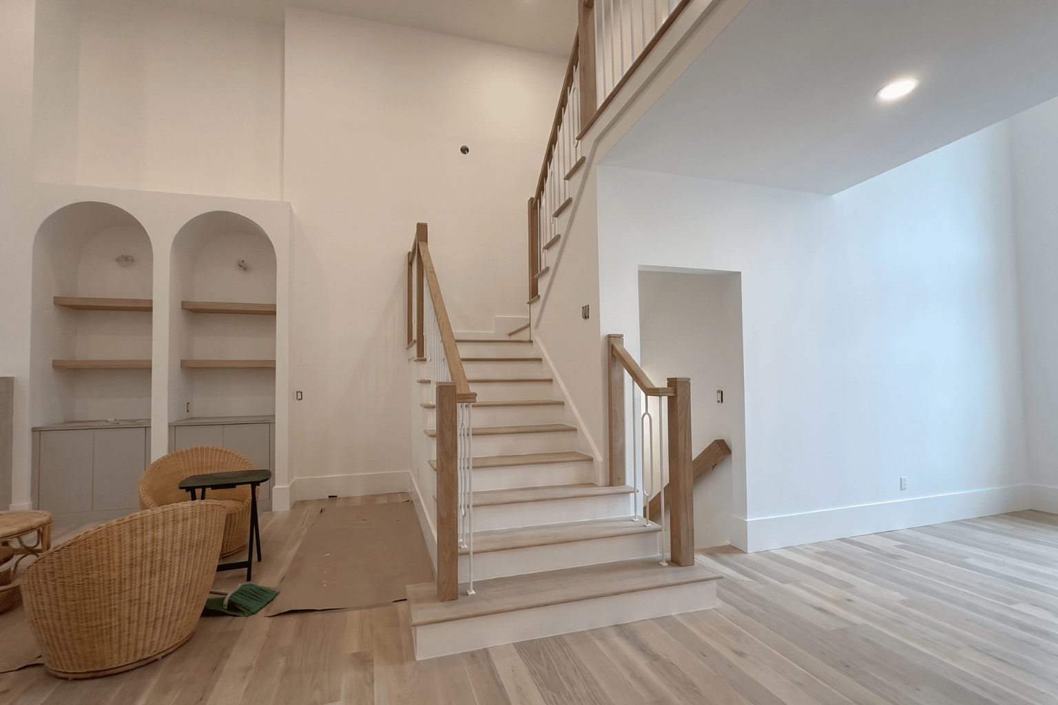 Freshly painted interior view 7