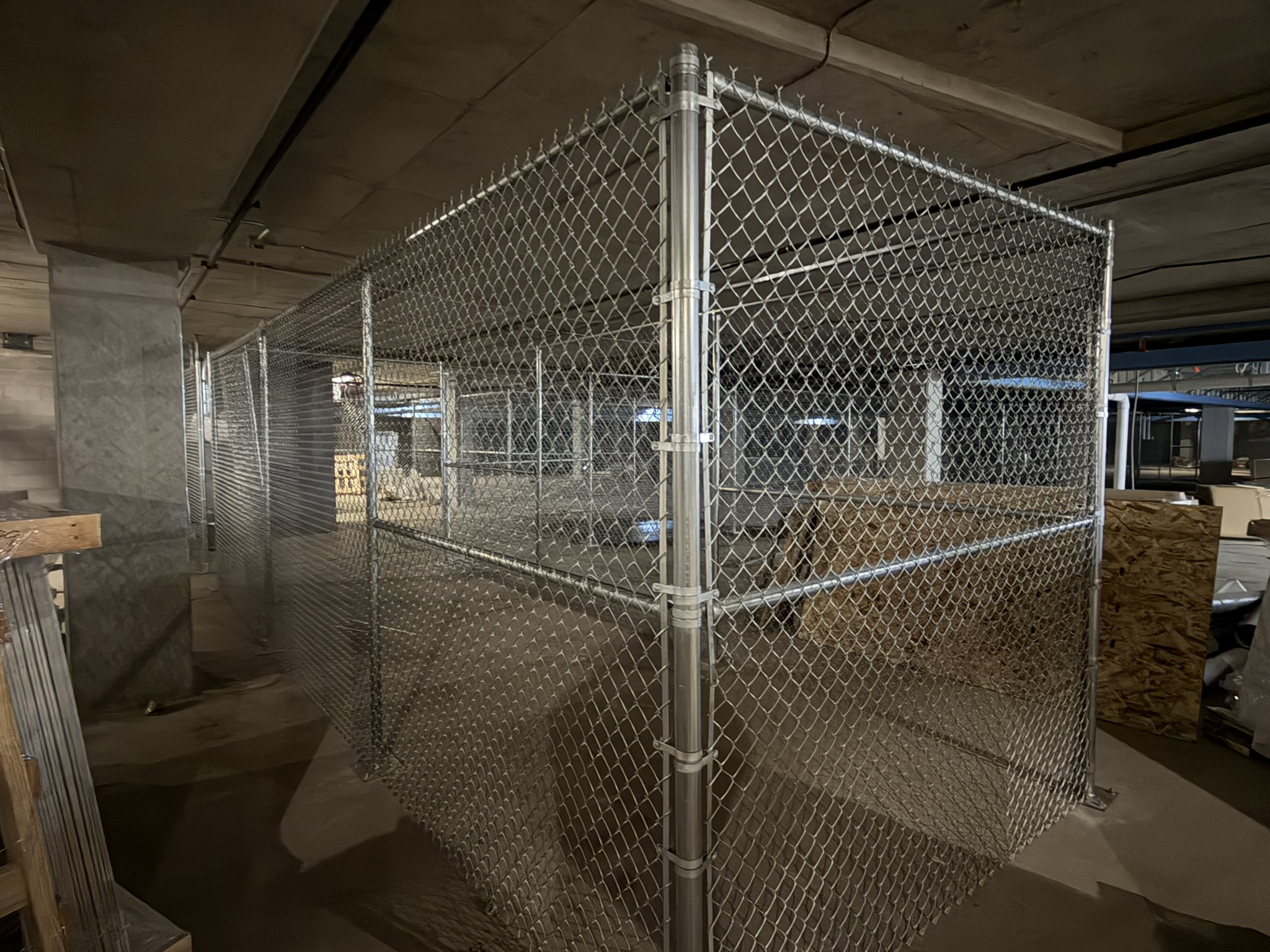 Commercial Chain Link Enclosure