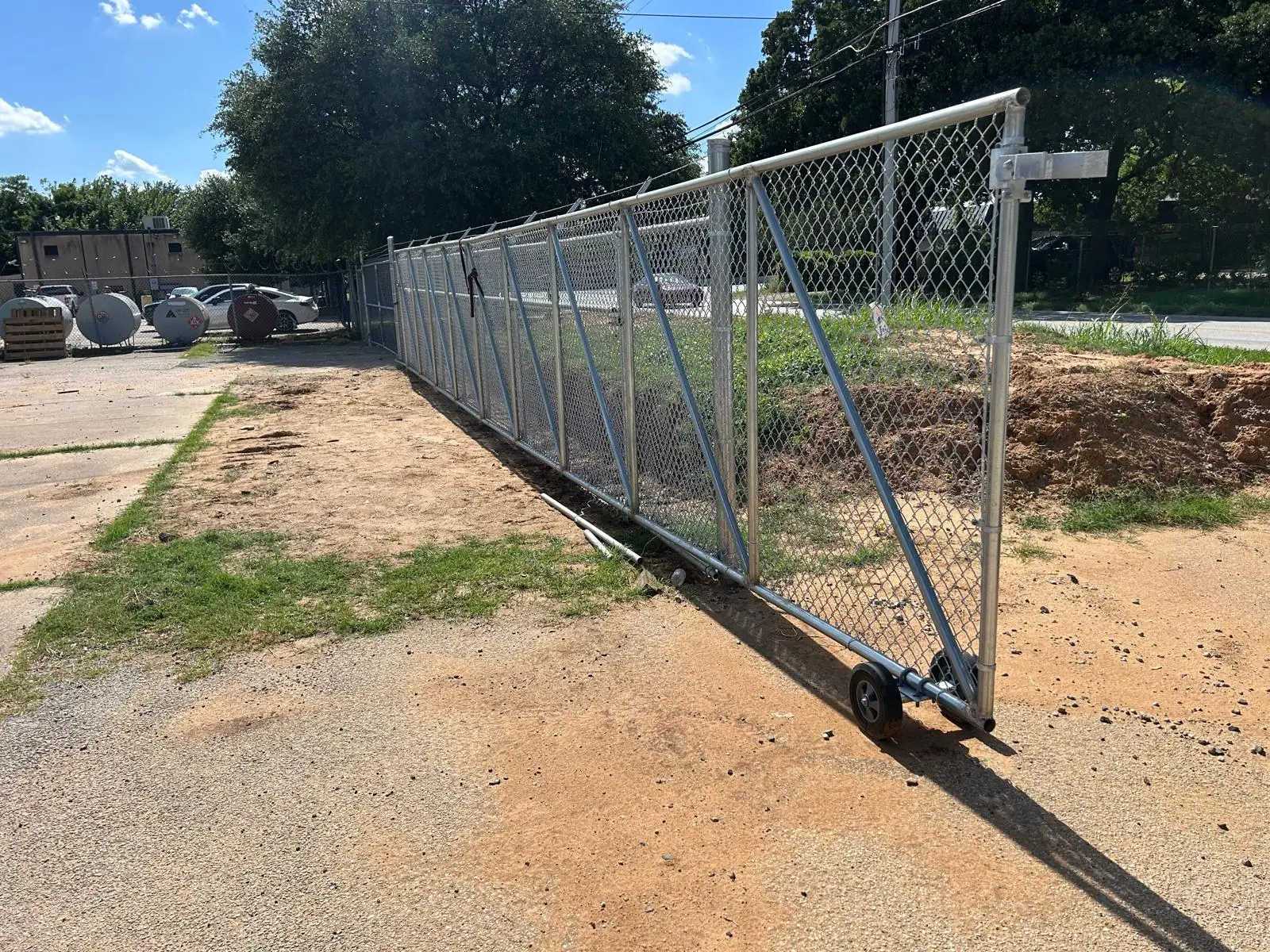 Commercial fencing project Texas DFW - commercial gate and access control