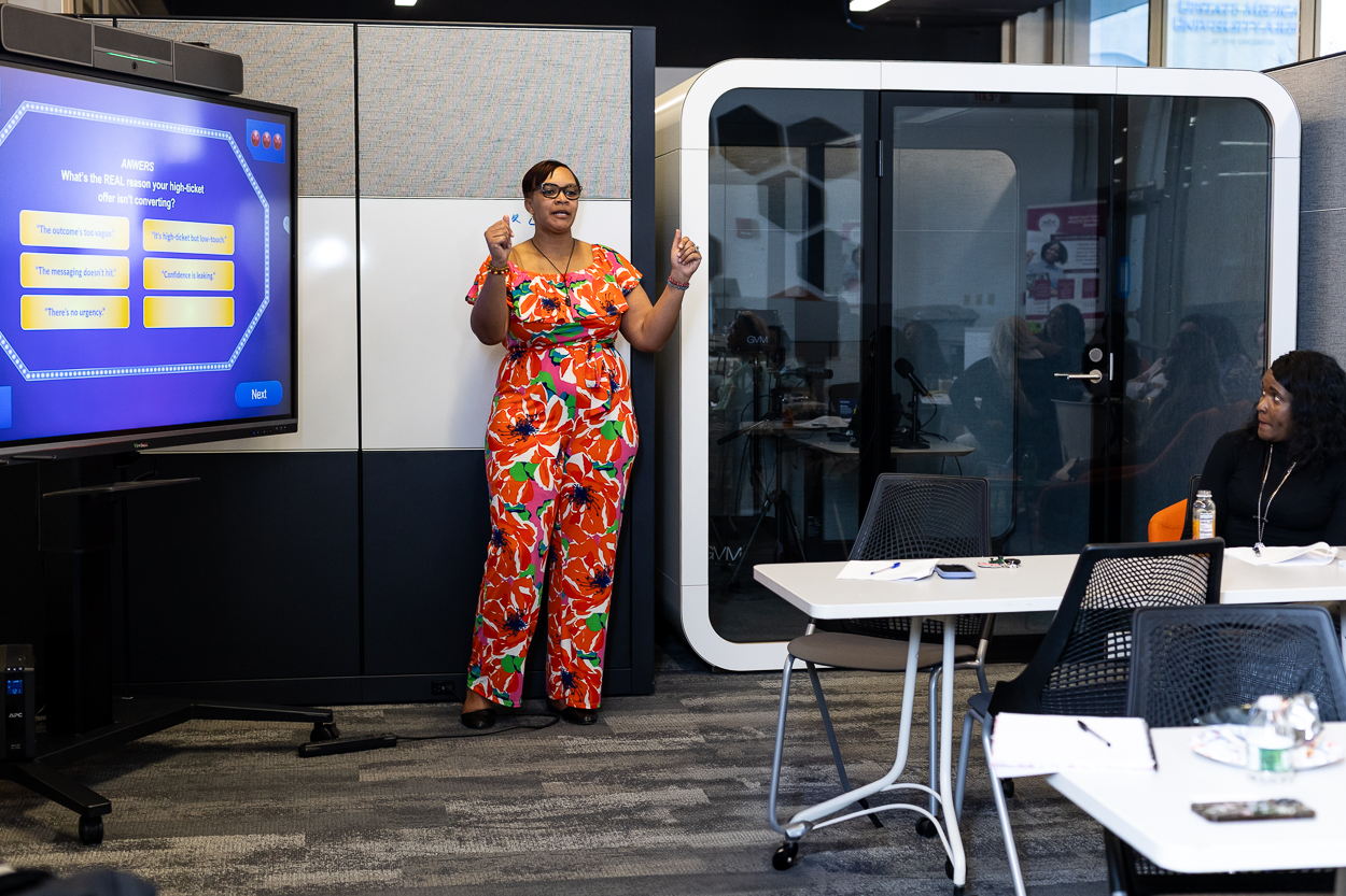 Yarden Carroll leading a business strategy workshop for entrepreneurs