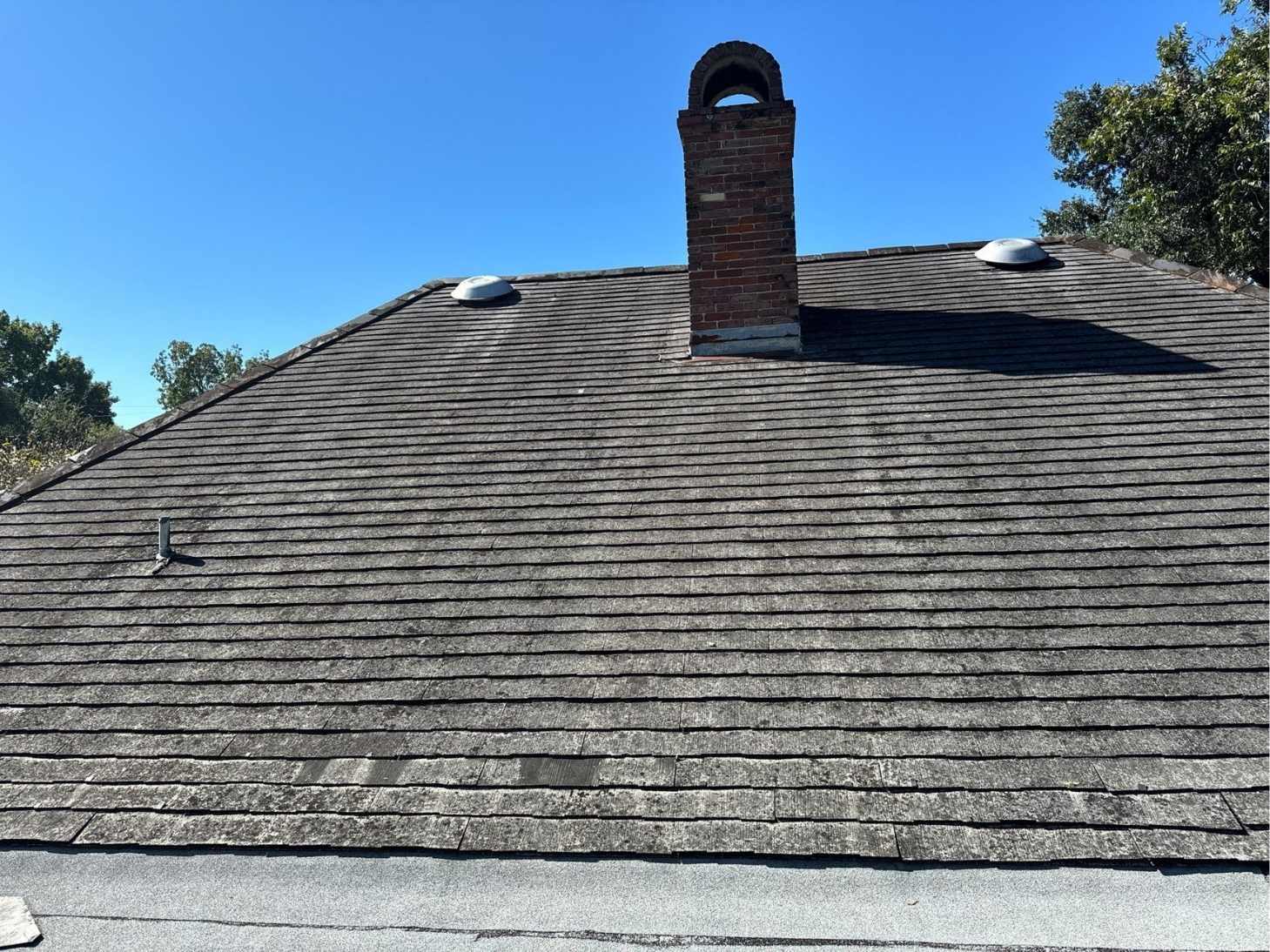 Asbestos roofing inspection and removal in Lafayette LA