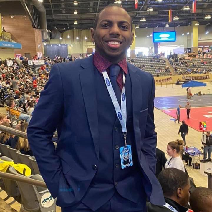 DeCoreus 'Coach Dee' Leavell