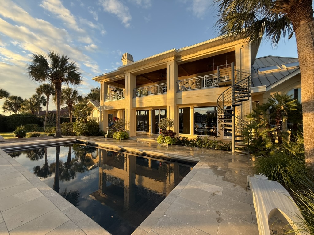 Pool Deck Cleaning