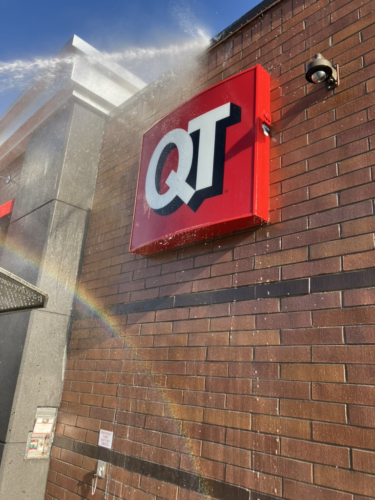 QT