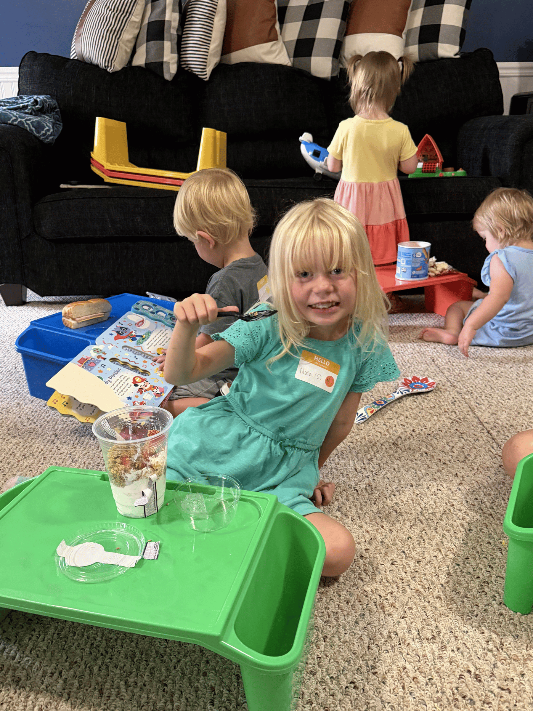 Kids eating