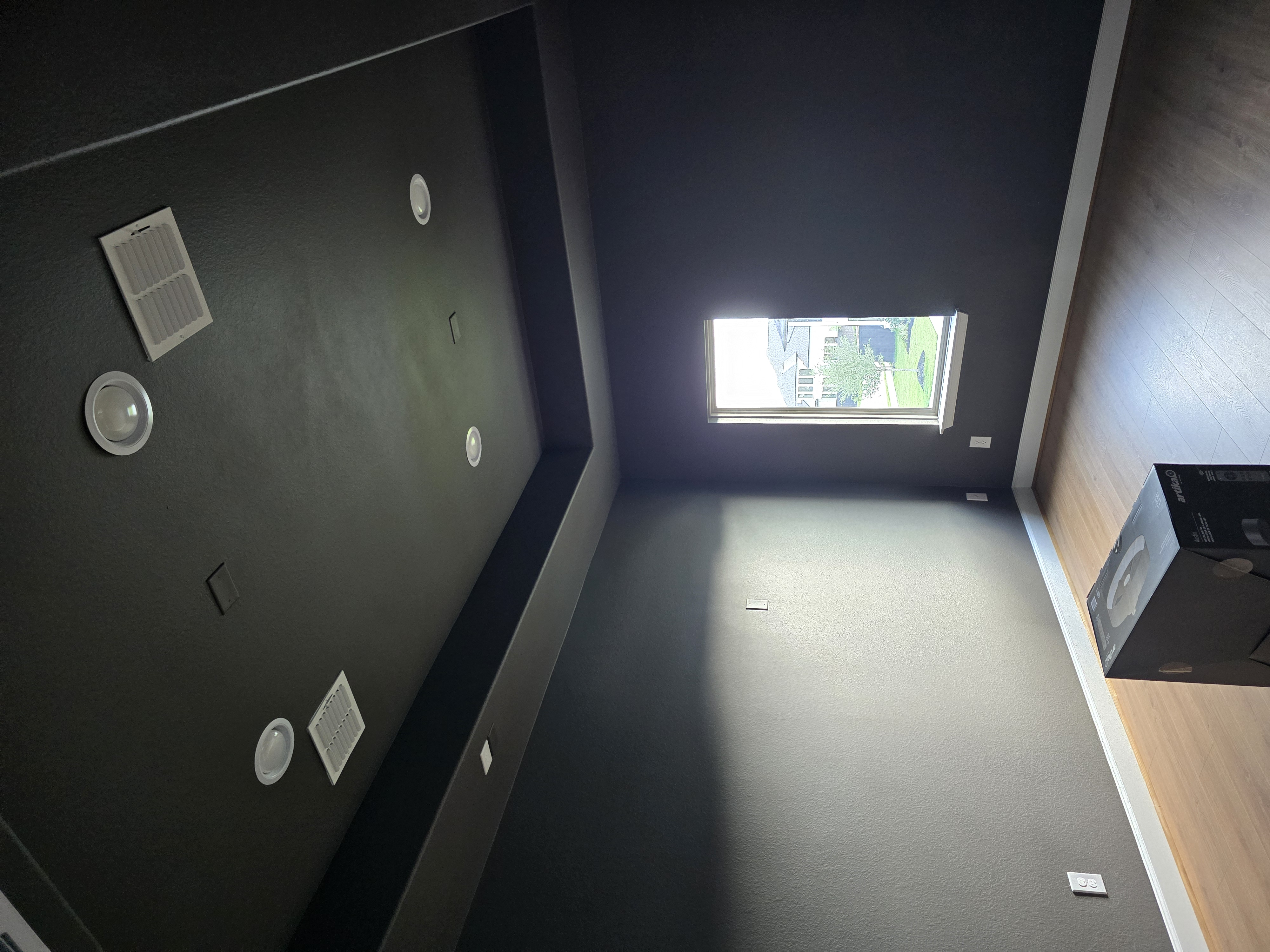 De Leon Solutions - Interior painting work