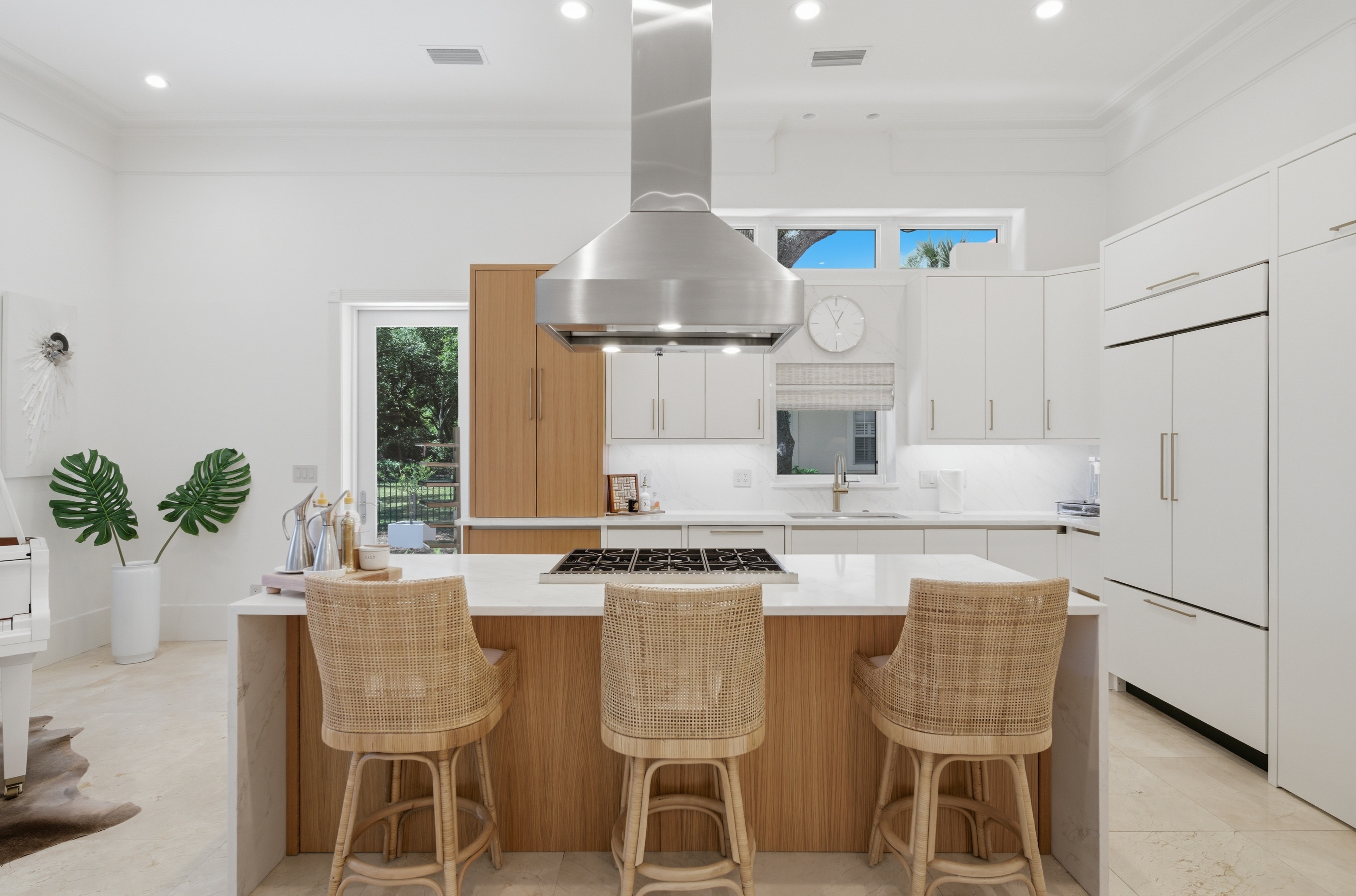 Kitchen island detail