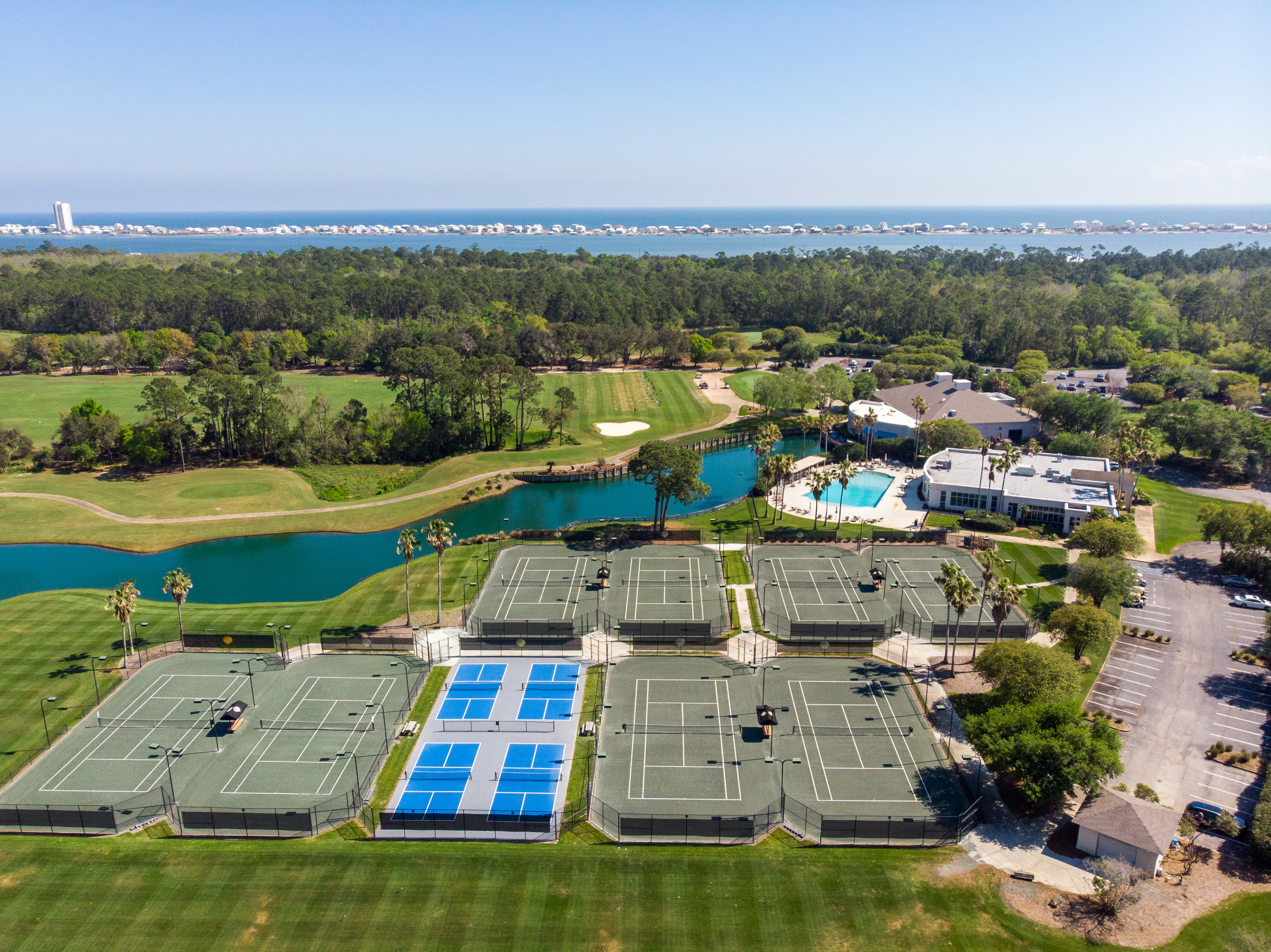 Aerial view of The Peninsula Golf & Racquet Club