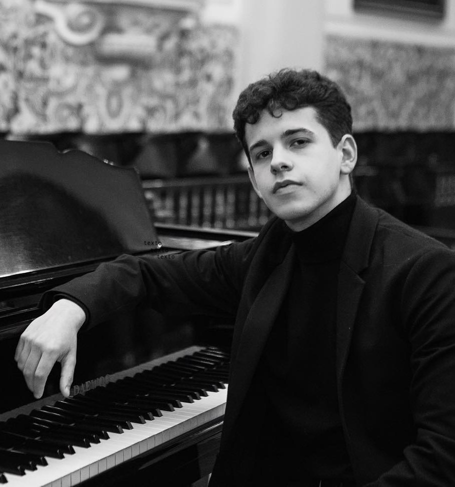 Alejandro Espina