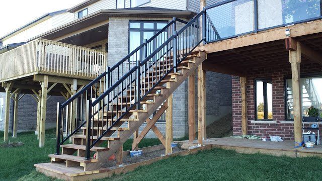 Custom Deck Design
