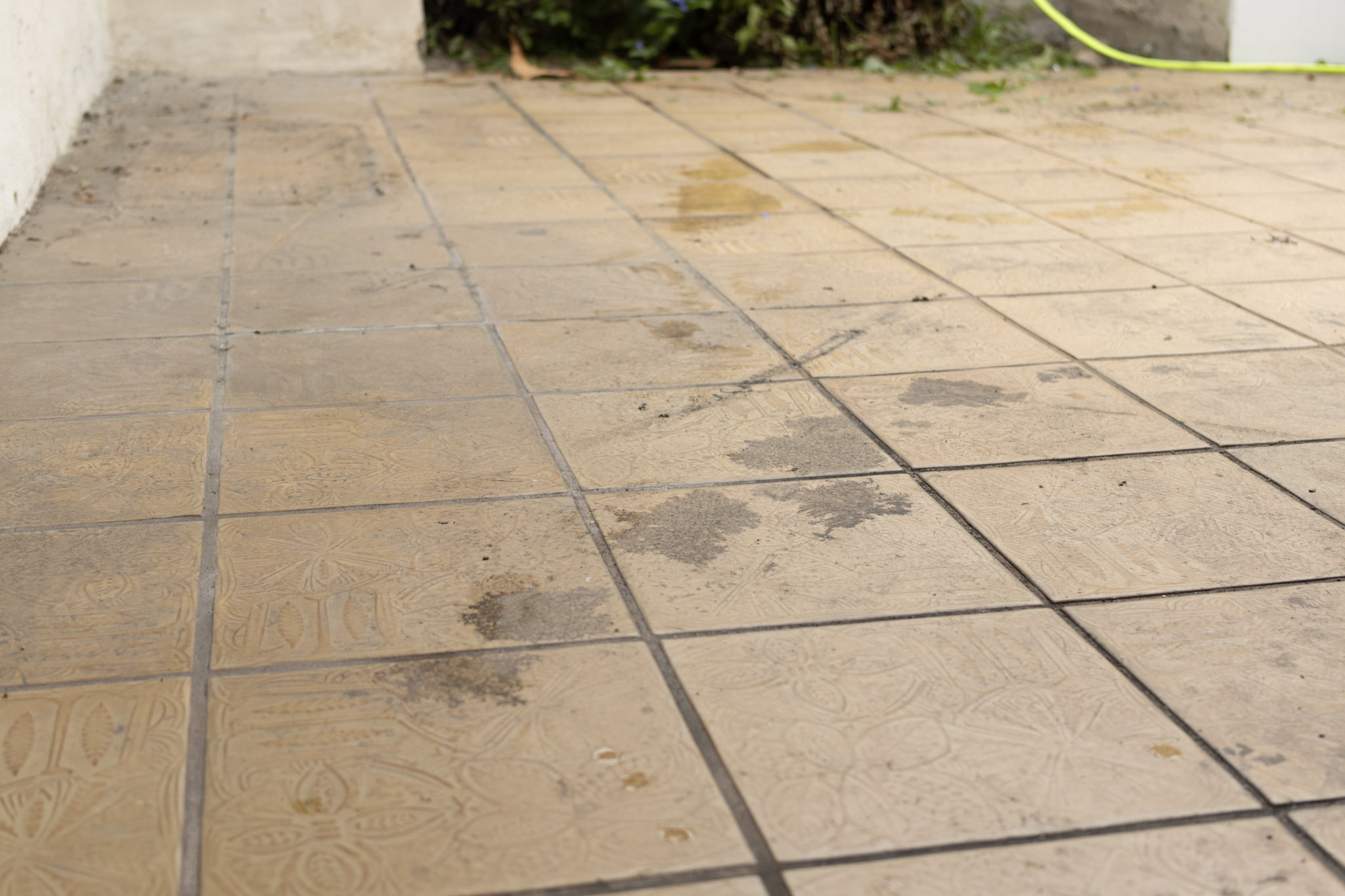 Before residential driveway pressure washing in Chula Vista