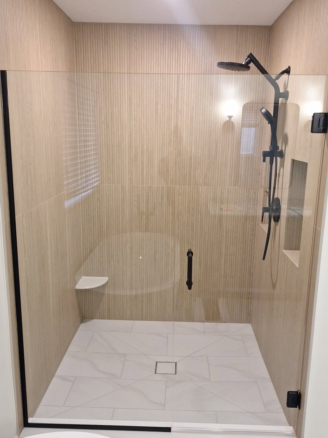 Free Standing Luxury - 3