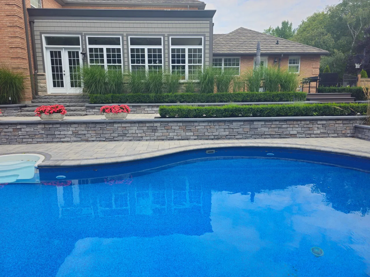 Custom Putting Greens — Artificial Turf London Ontario