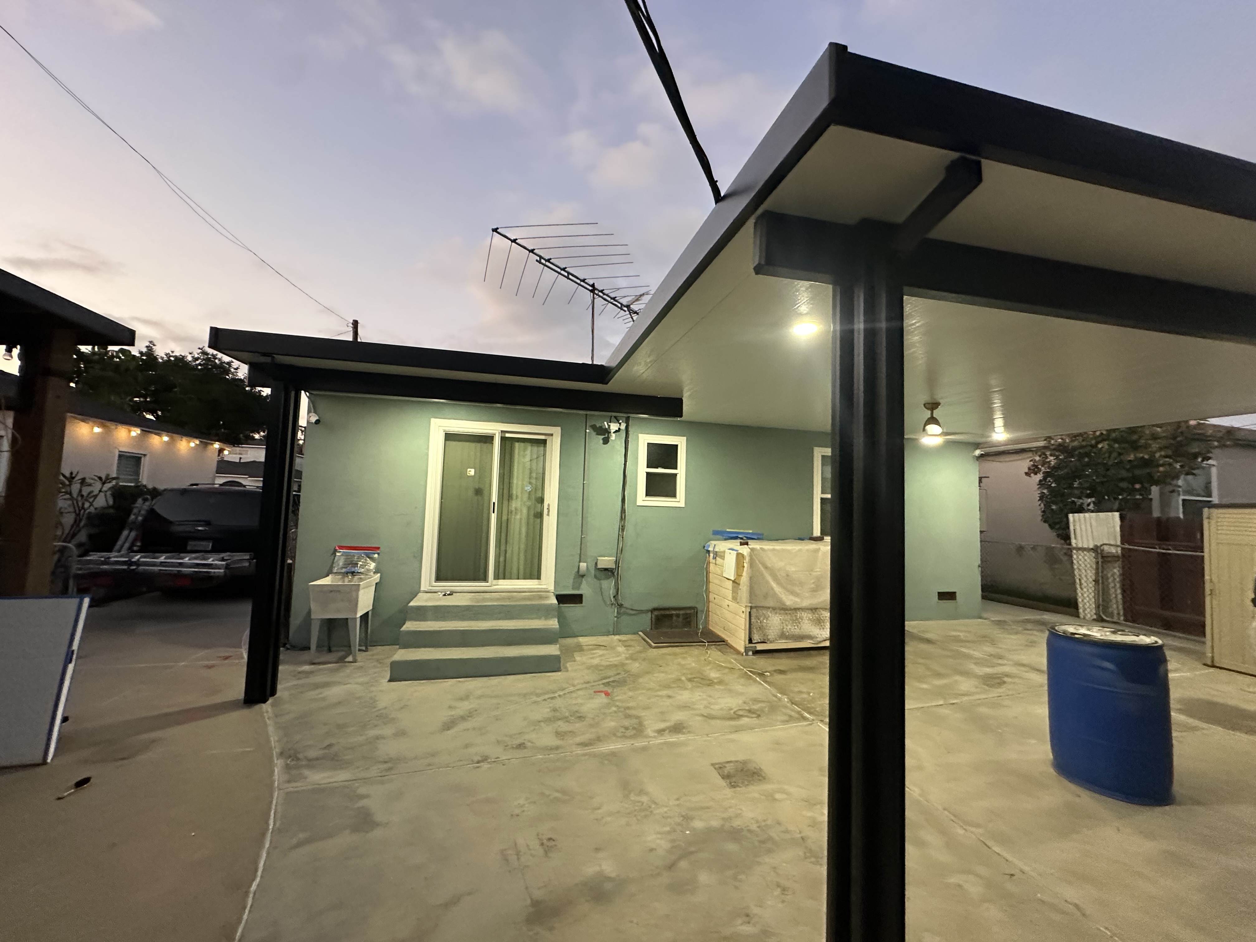 Modern Attached Cover with Privacy Wall