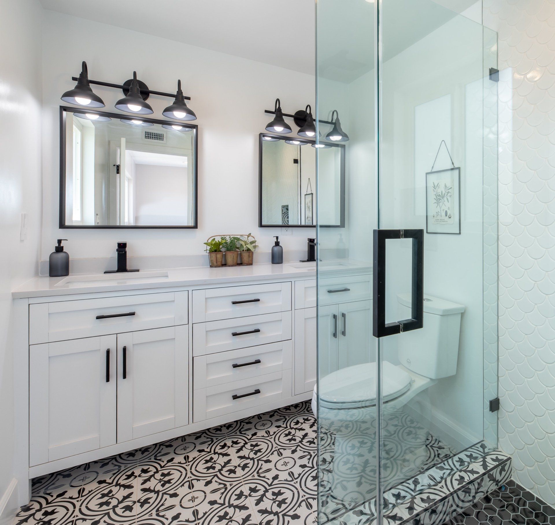 Bathroom vanity