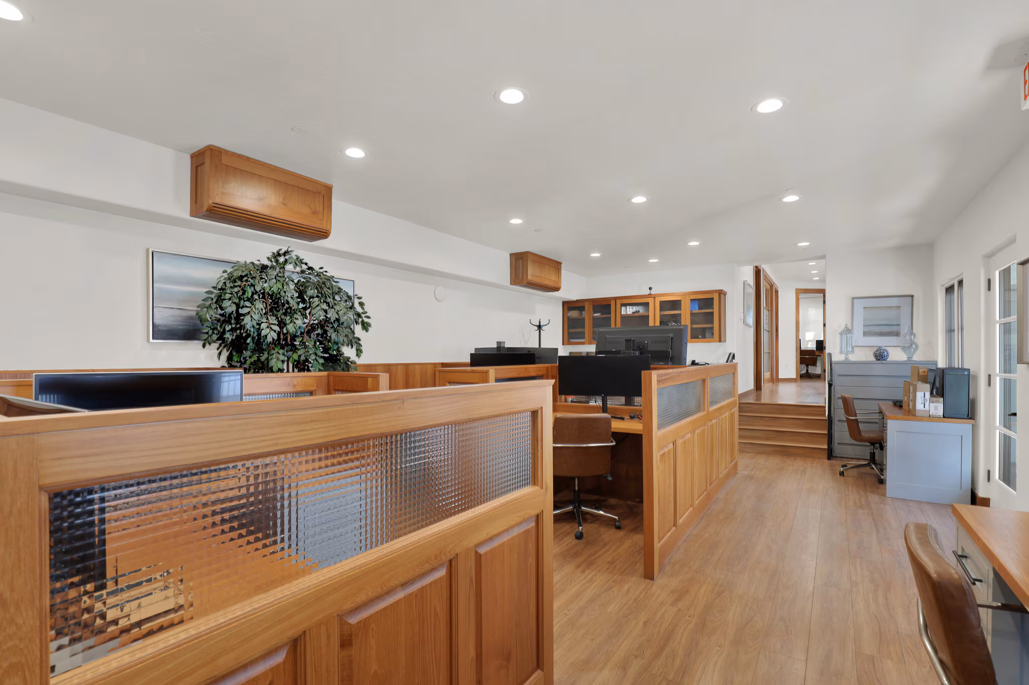Coastal Workspace Gallery 8