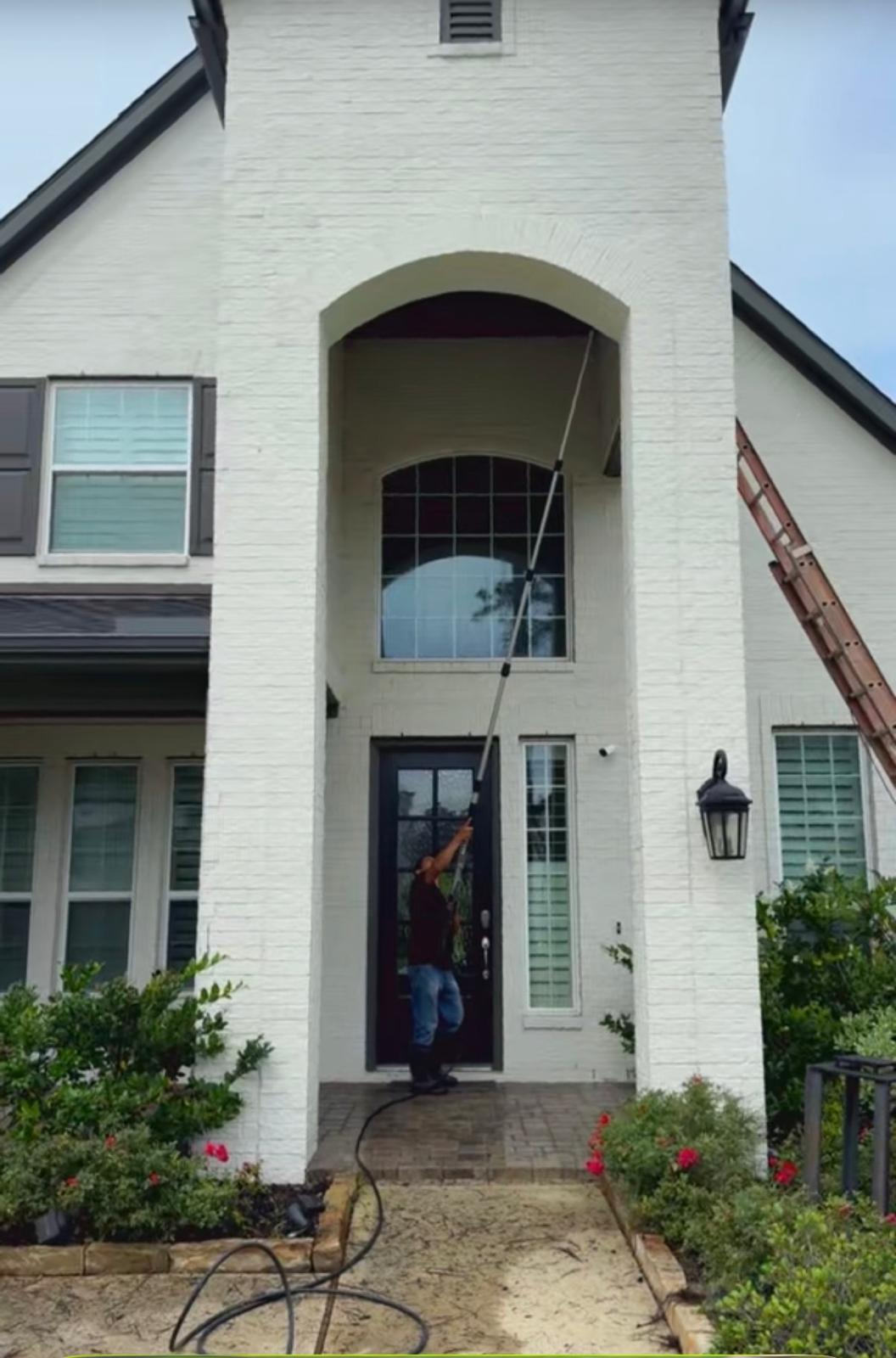 dBubbles professional cleaning team Houston TX