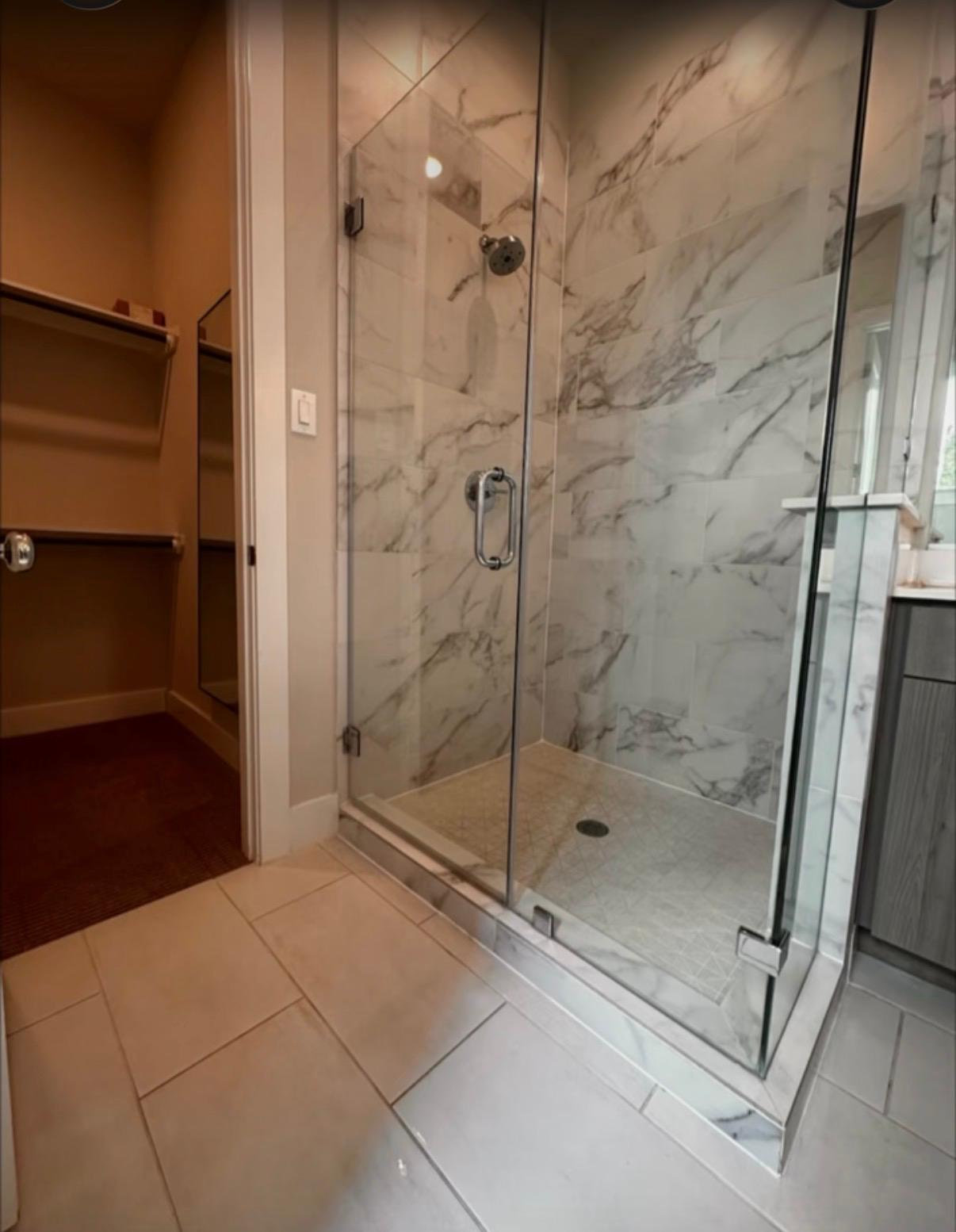 Shower Glass Cleaning