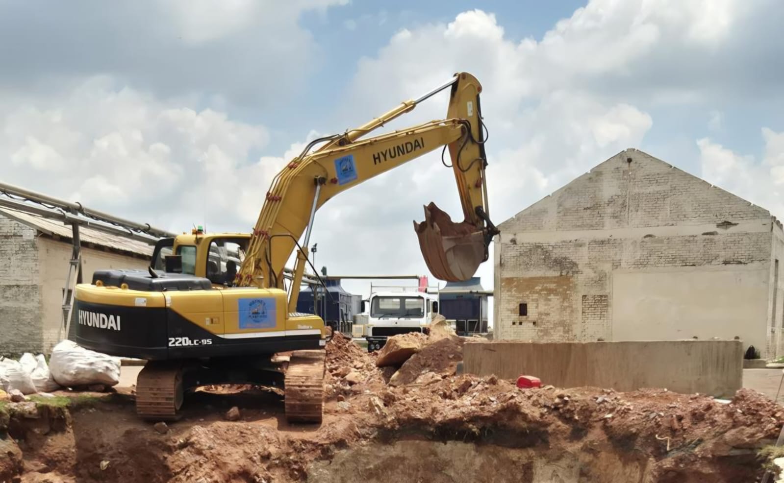 22T Hyundai Excavator