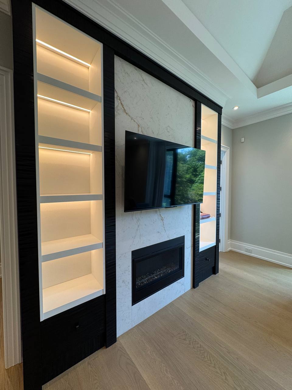 Wall unit gallery image 8