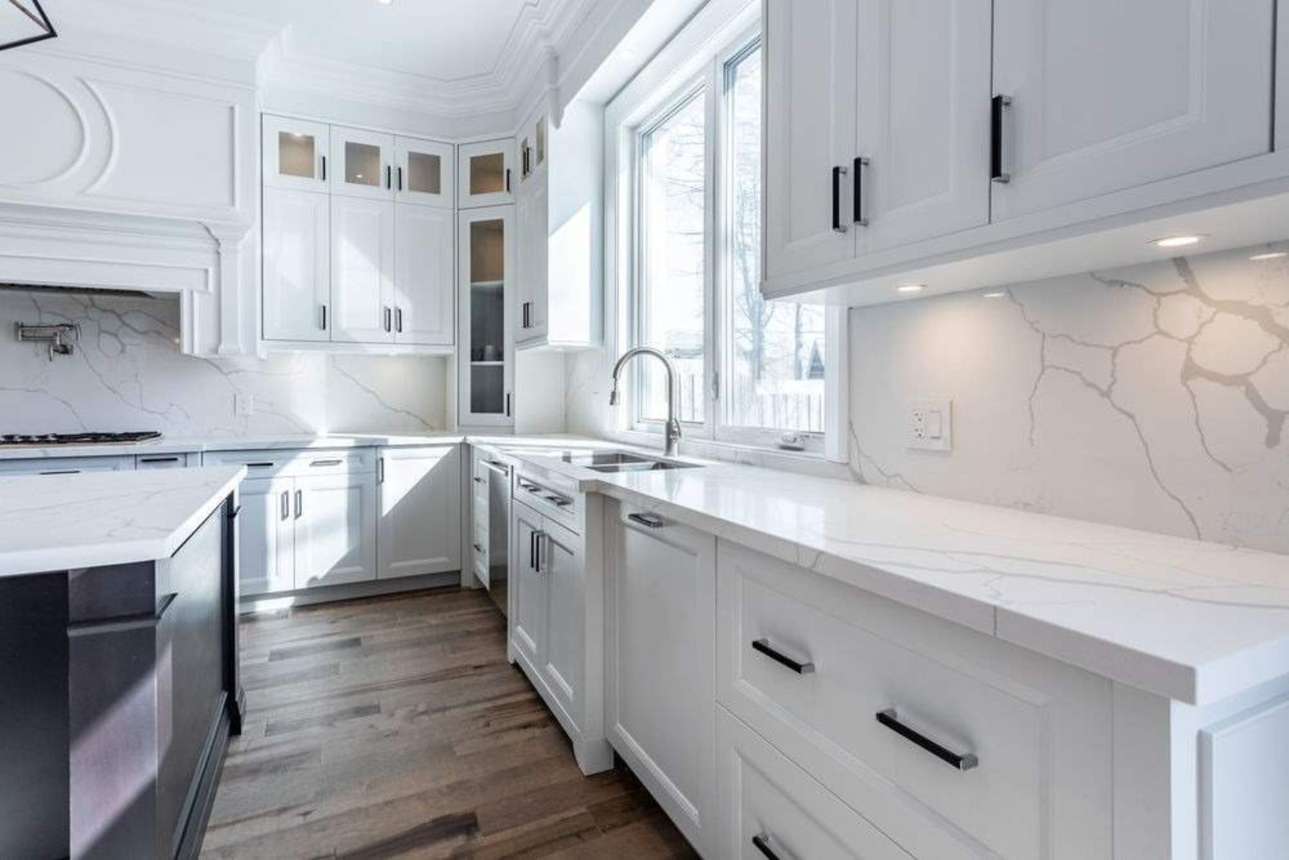Traditional Kitchen gallery image 11
